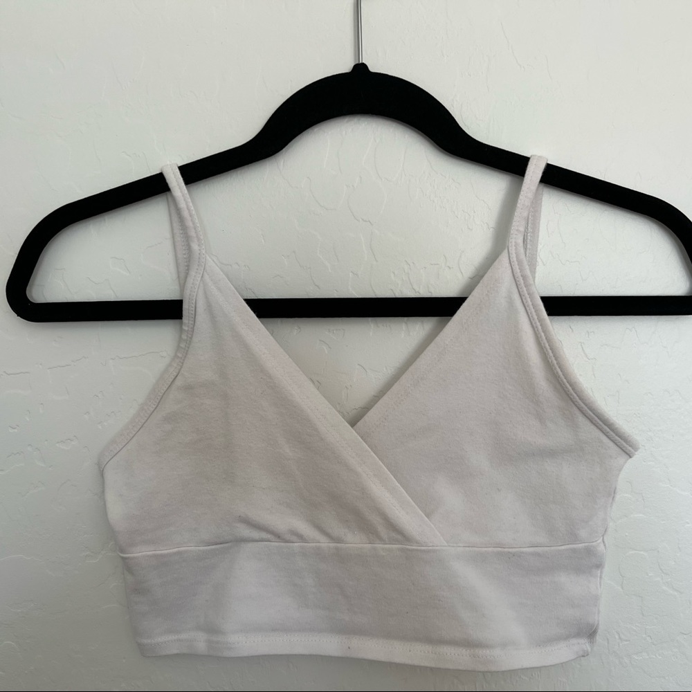 BRANDY MELVILLE BRALETTE, RUNS SMALL
